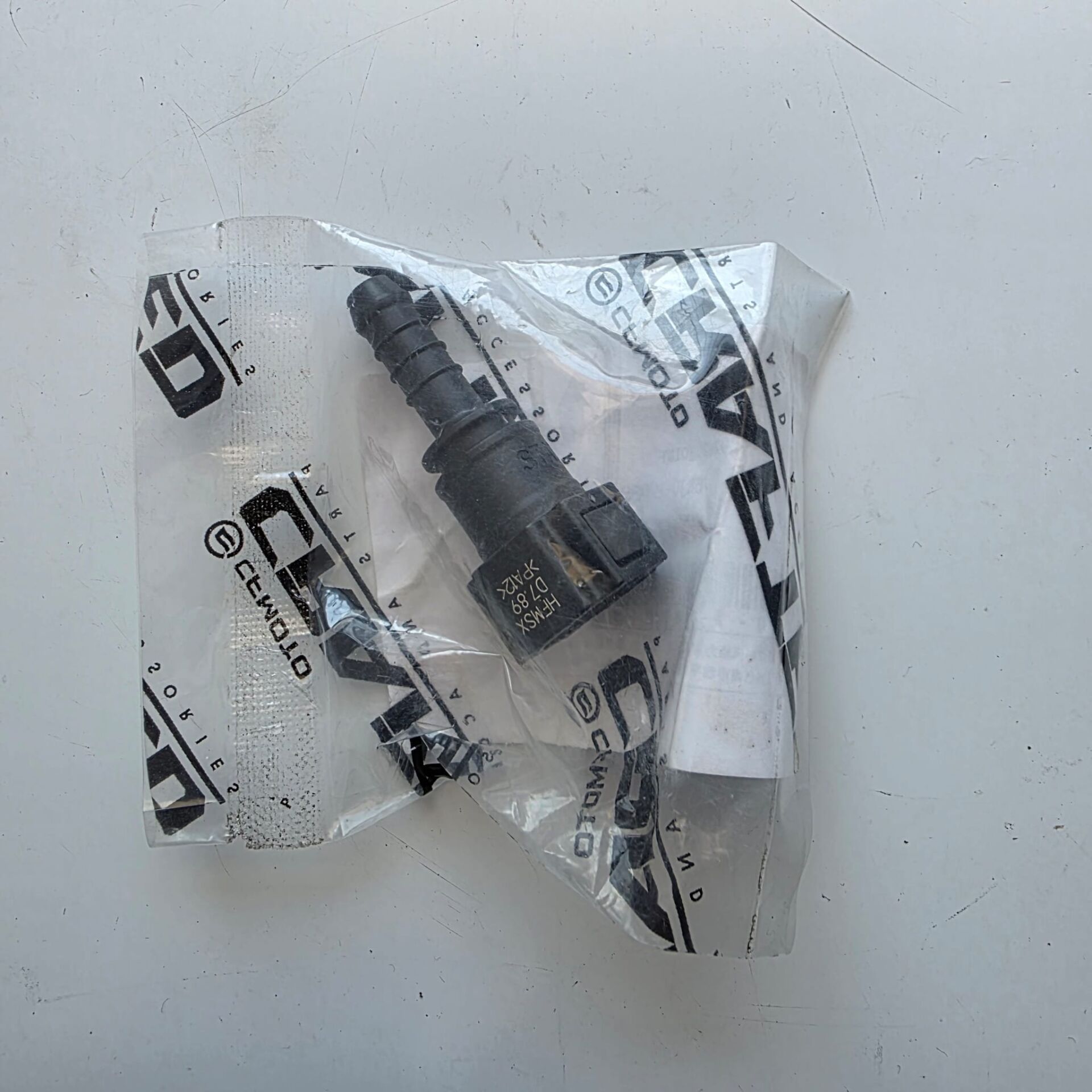 CF MOTO NK 250 BENZİN HORTUMU BAĞLANTI PORTU ORJİNAL ENJEKSİYON 500US 500UU CFU6ATR6 CLX2C SR2 150NK