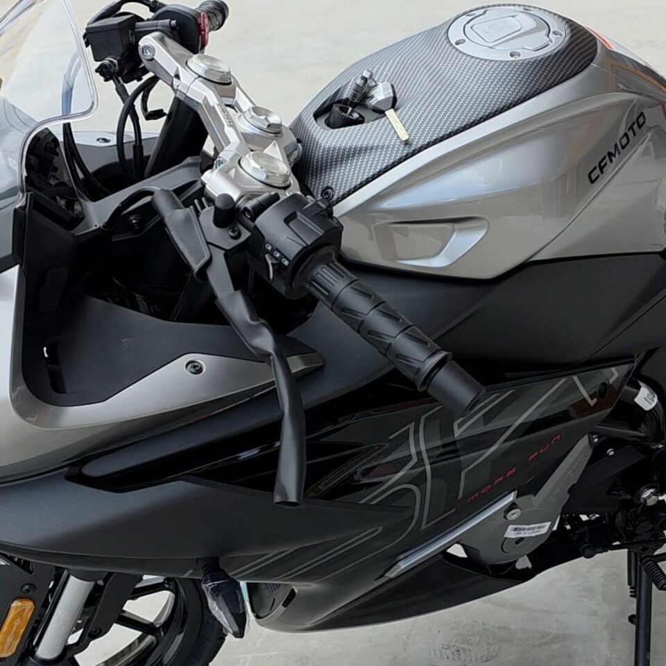 CF MOTO 250SR MOTORSİKLET - YENİ KASA