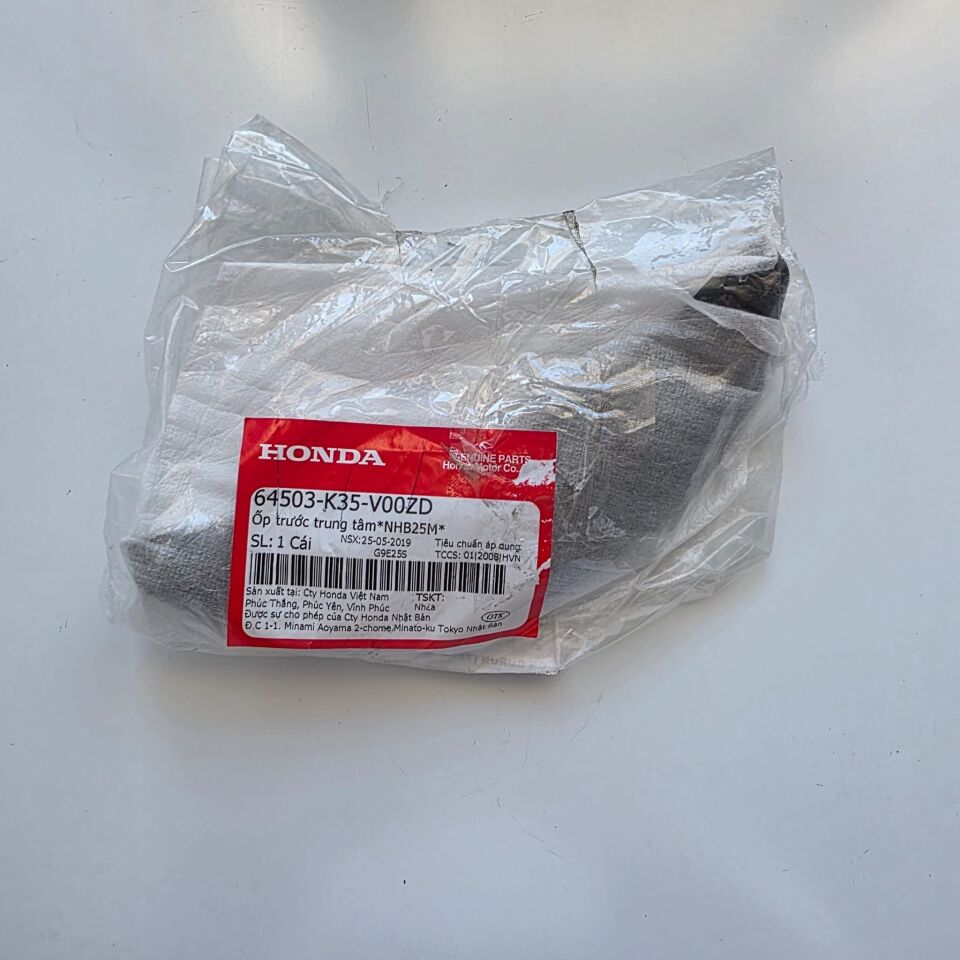 HONDA PCX 150 GRENAJ ORTA BİRLEŞTİRİCİ SİYAH ORJİNAL