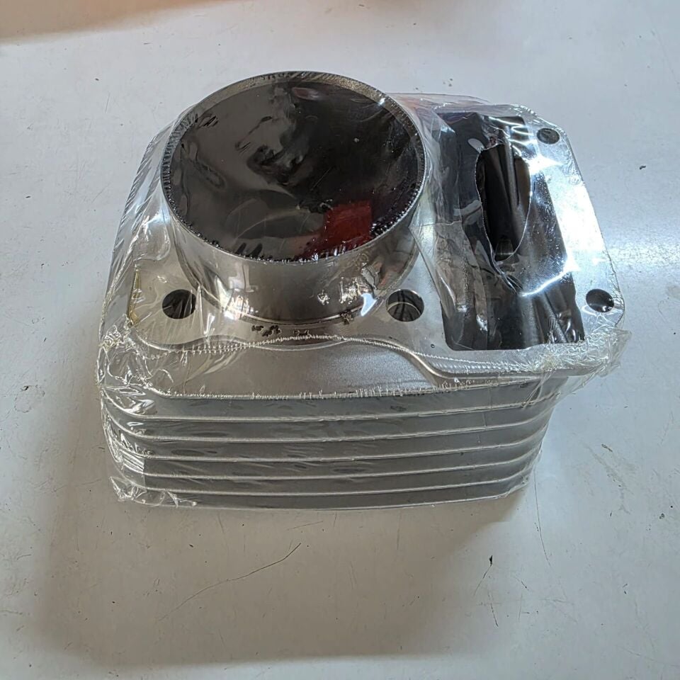 AGK 150CC SİLİNDİR KOMPLE 65,5MM 13 PERNO GRİ UMT