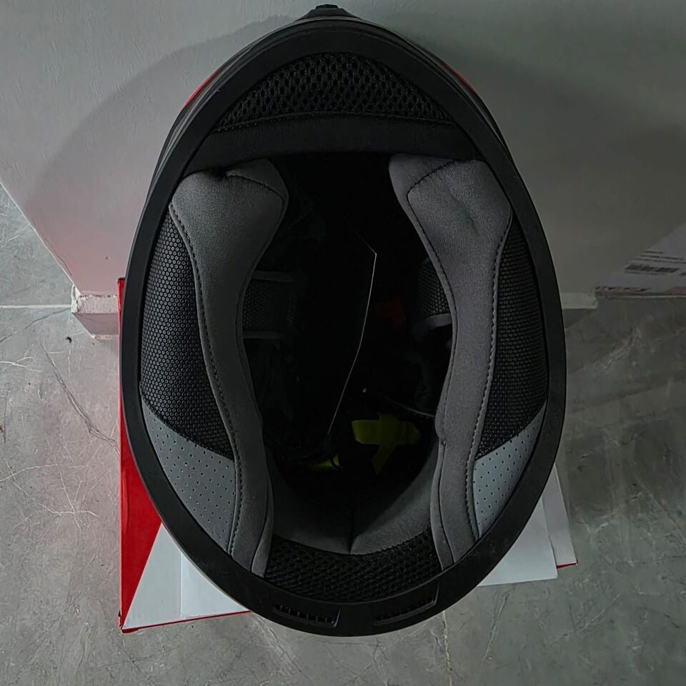 KAPALI KASK AXXIS MAT KIRMIZI SİYAH 2XL