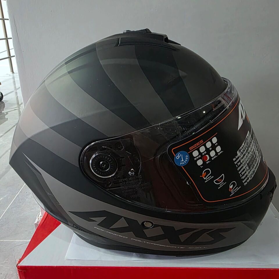KAPALI KASK AXXIS MAT SİYAH GRİ XL