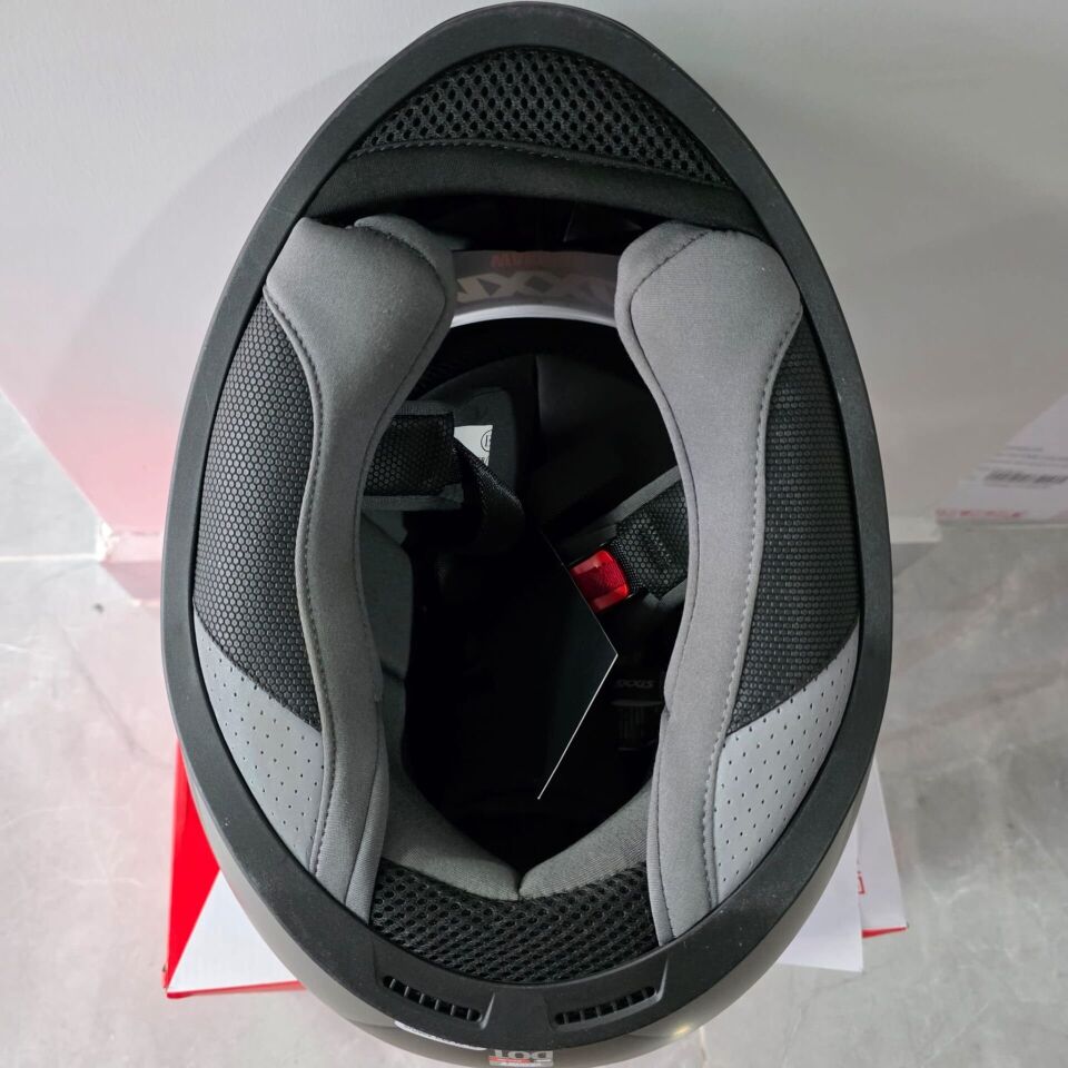 KAPALI KASK AXXIS MAT SİYAH GRİ XL