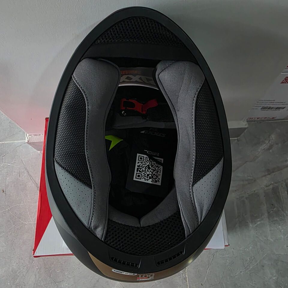 KAPALI KASK AXXIS MAT GOLD SİYAH L