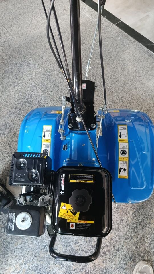 MEFA BENZİNLİ ÇAPALAMA MAKİNESİ 7 HP 3 İLERİ 1 GERİ VİTESLİ