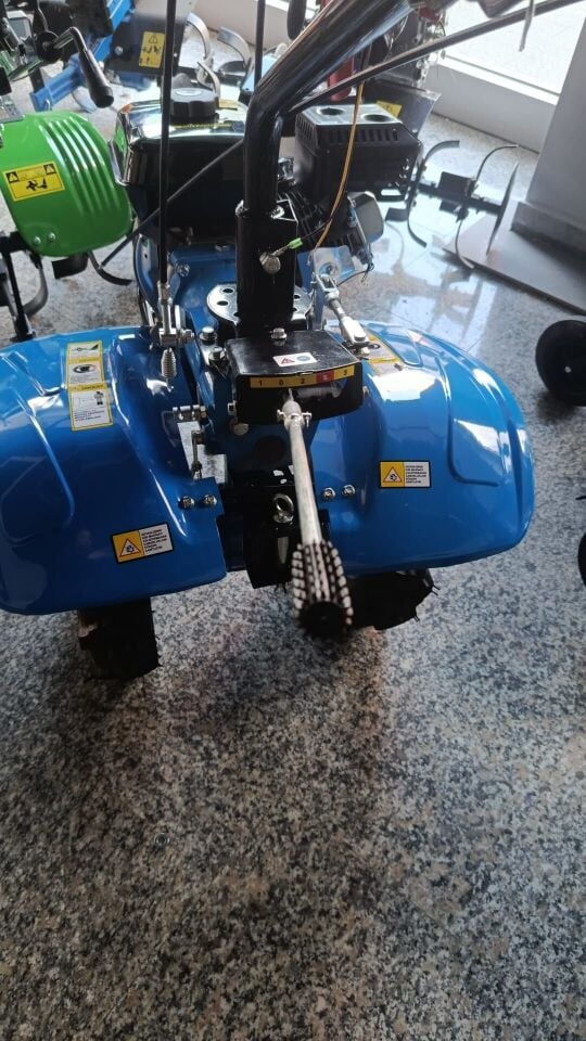 MEFA BENZİNLİ ÇAPALAMA MAKİNESİ 7 HP 3 İLERİ 1 GERİ VİTESLİ