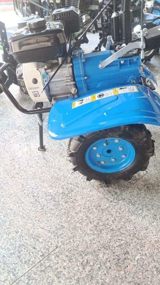 MEFA BENZİNLİ ÇAPALAMA MAKİNESİ 7 HP 3 İLERİ 1 GERİ VİTESLİ