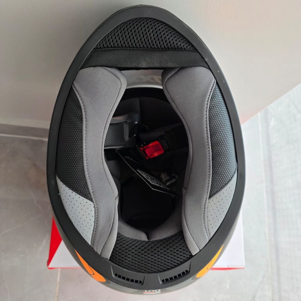 KAPALI KASK AXXIS MAT SİYAH NEON TURUNCU S