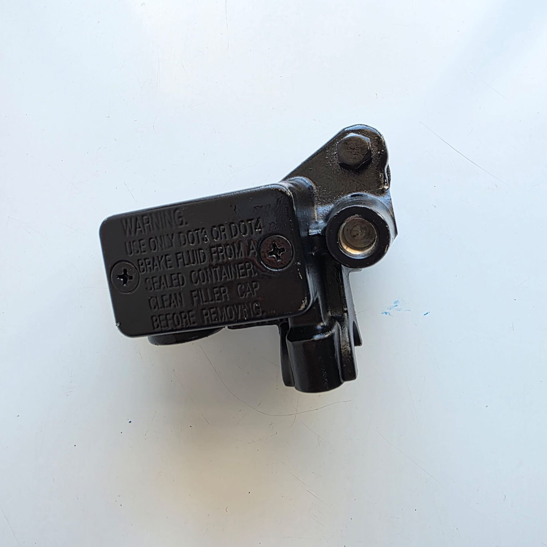 CF MOTO SR 250 ÖN FREN ÜST HİDROLİK MERKEZİ ORJİNAL