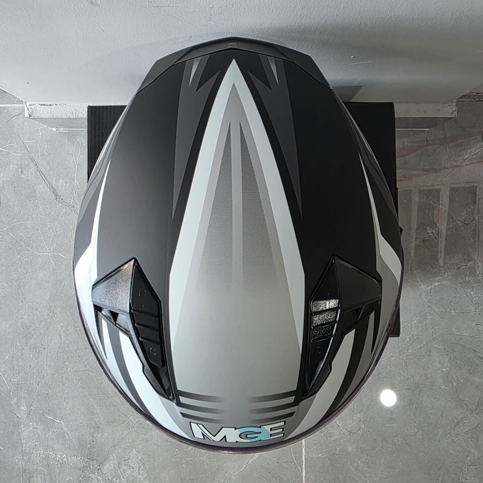 ÇENESİZ KASK JK528-1 MGE VİZÖRLÜ MAT SİYAH GÜMÜŞ L