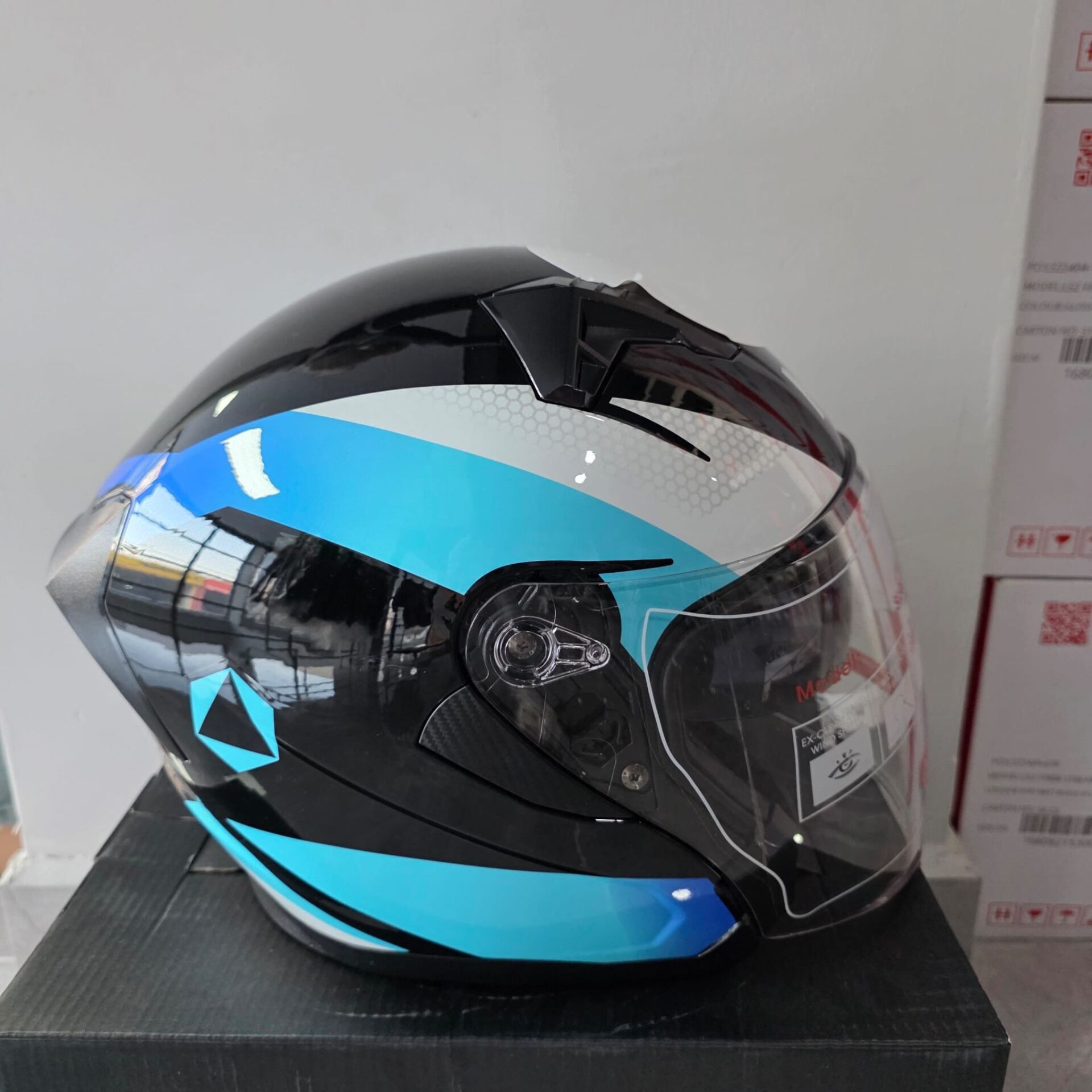 ÇENESİZ KASK JK528-1 MGE VİZÖRLÜ PARLAK SİYAH MAVİ M